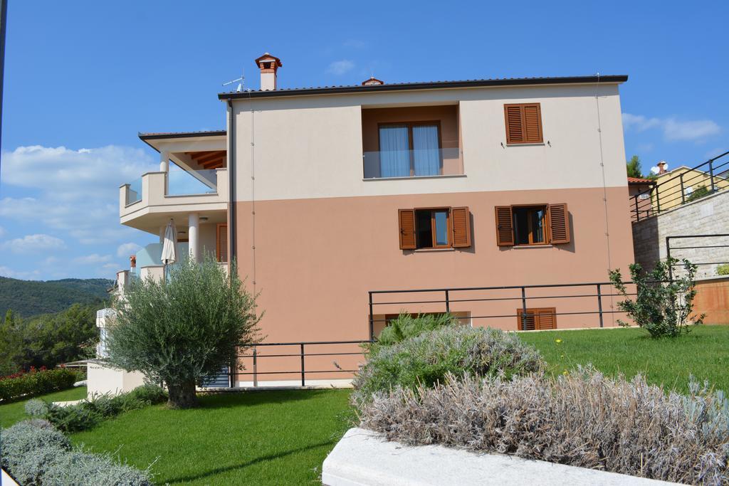 Apartments Braje Rabac Oda fotoğraf